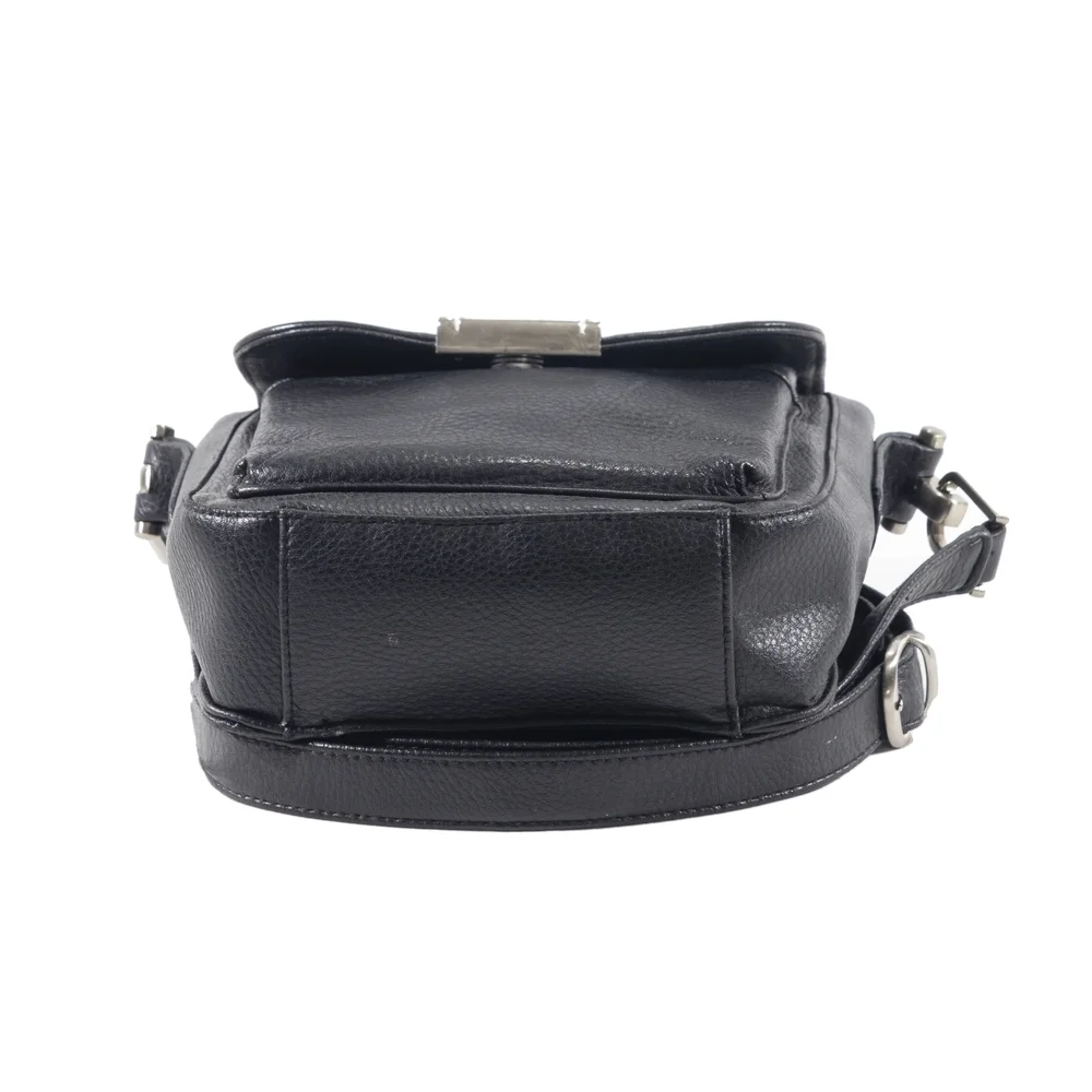Elegant Black Leather Messenger Bag